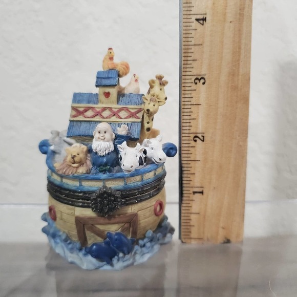 Vintage Noah's Ark Jewelry Trinket Box 3.5" - Picture 5 of 8